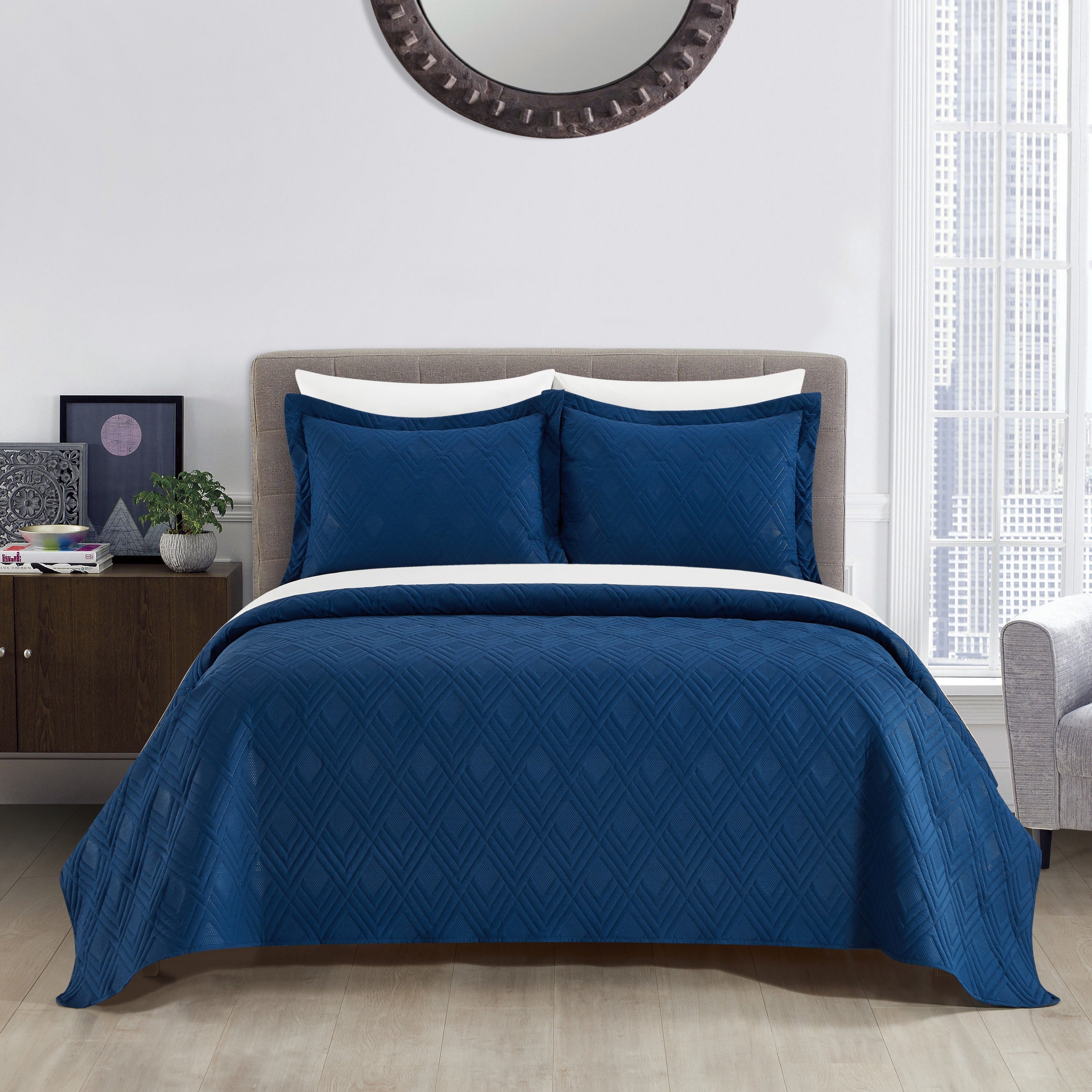NY&C Home Marling 3 Piece Geometric Quilt Set Blue