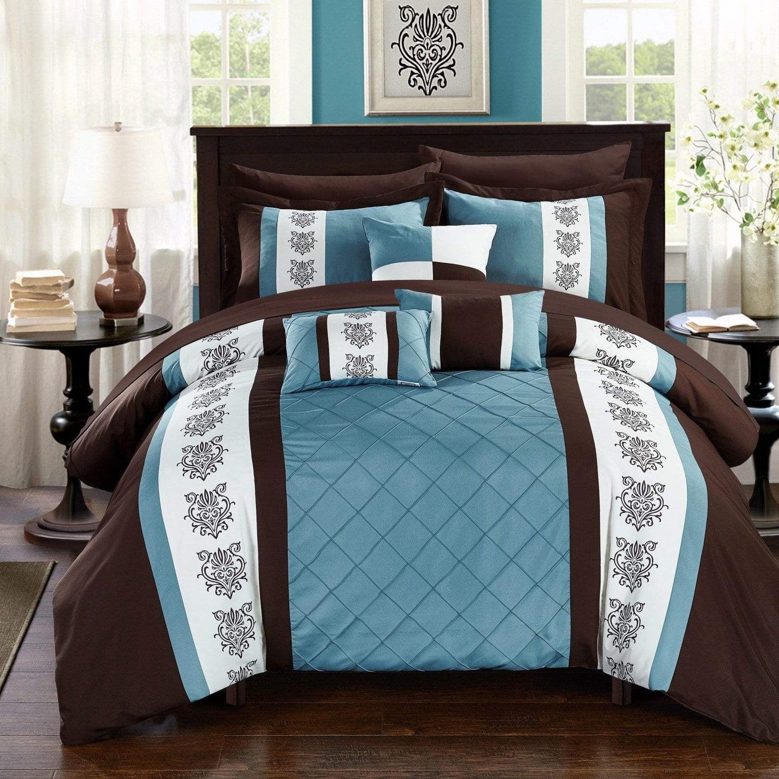 Clayton 10 Piece Pintuck Comforter Set