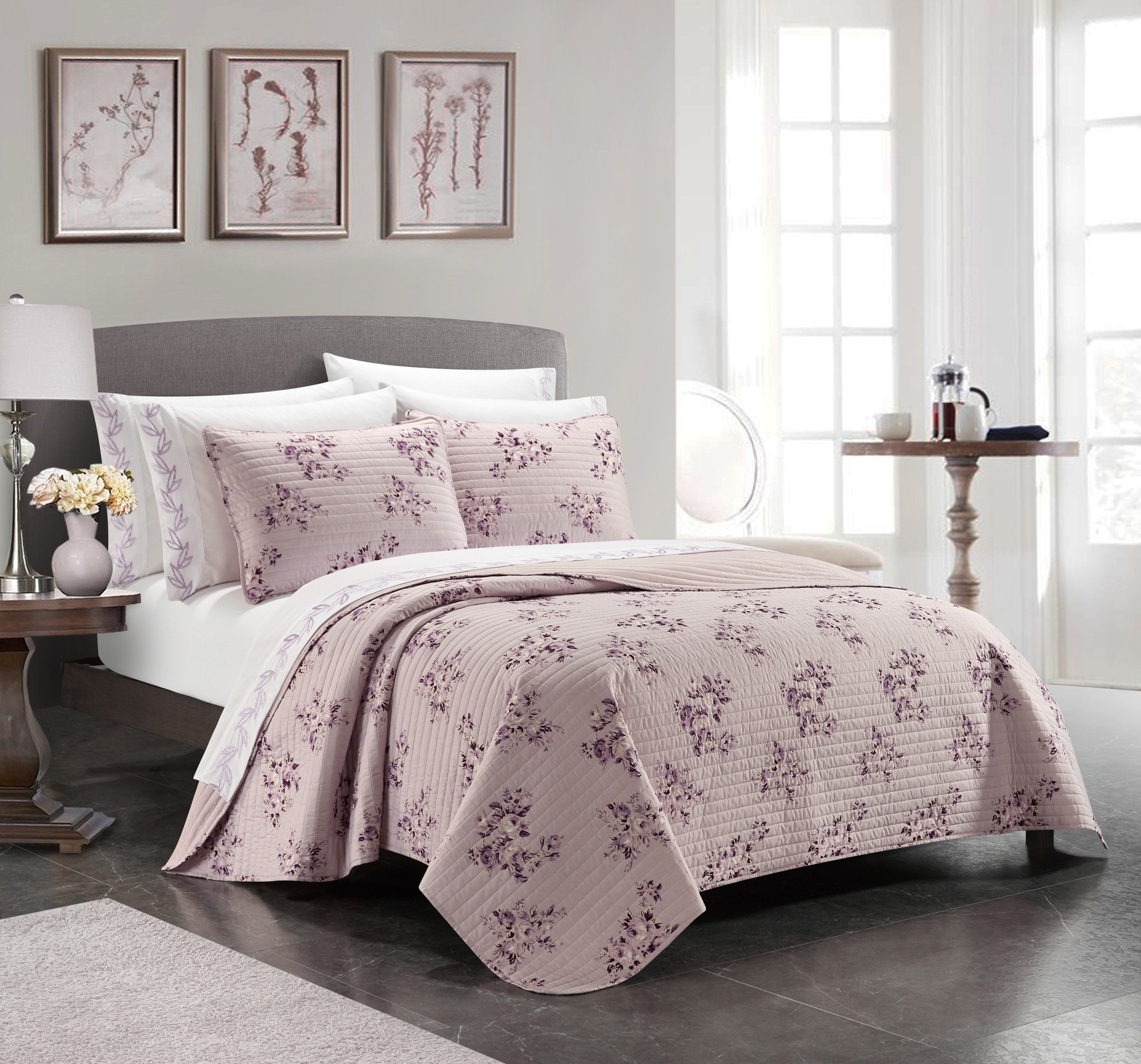 Giverny 9 Piece Floral Print Quilt Set