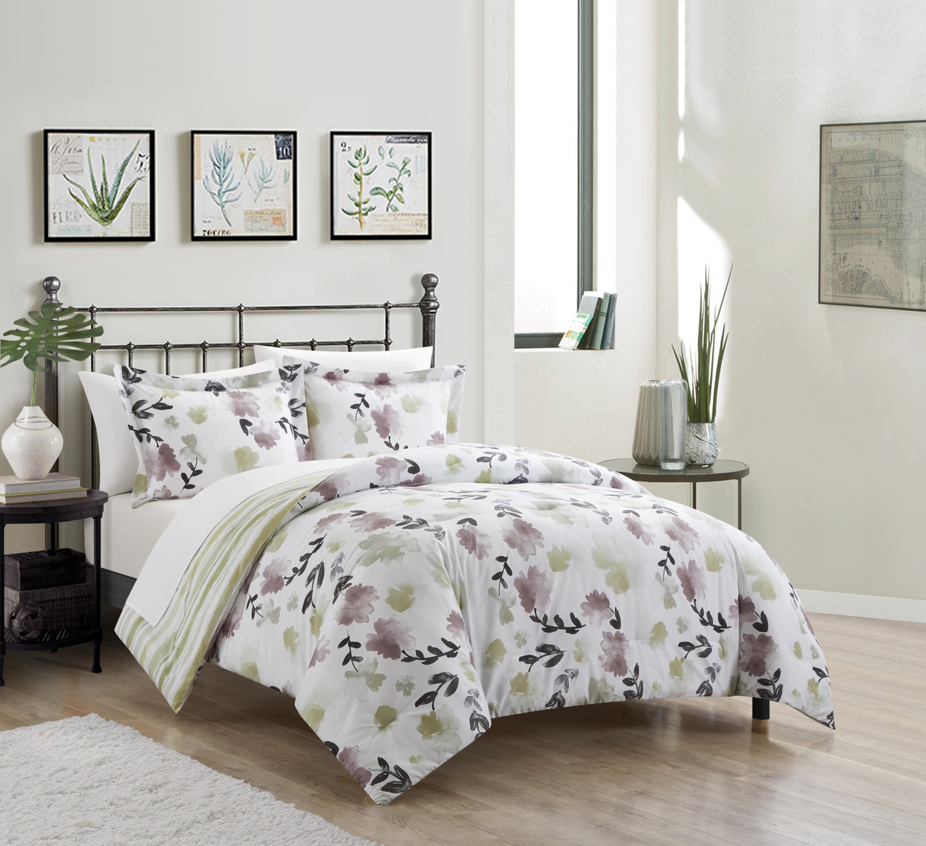 Everly Green 3 Piece Reversible Watercolor Floral Print Duvet Cover Set