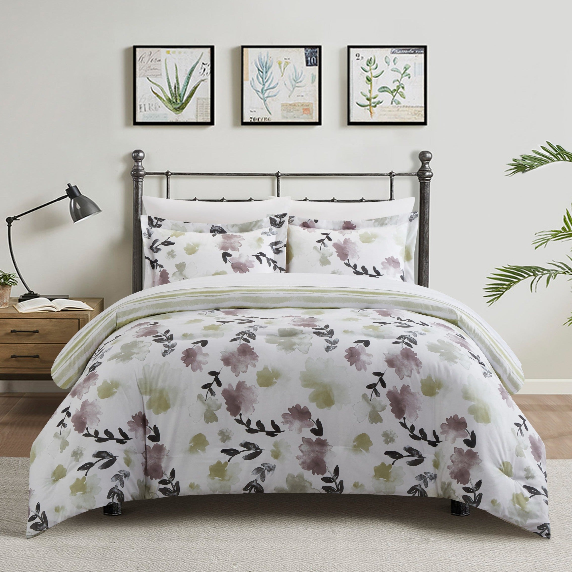 Everly Green 7 Piece Reversible Watercolor Floral Print Duvet Cover Set